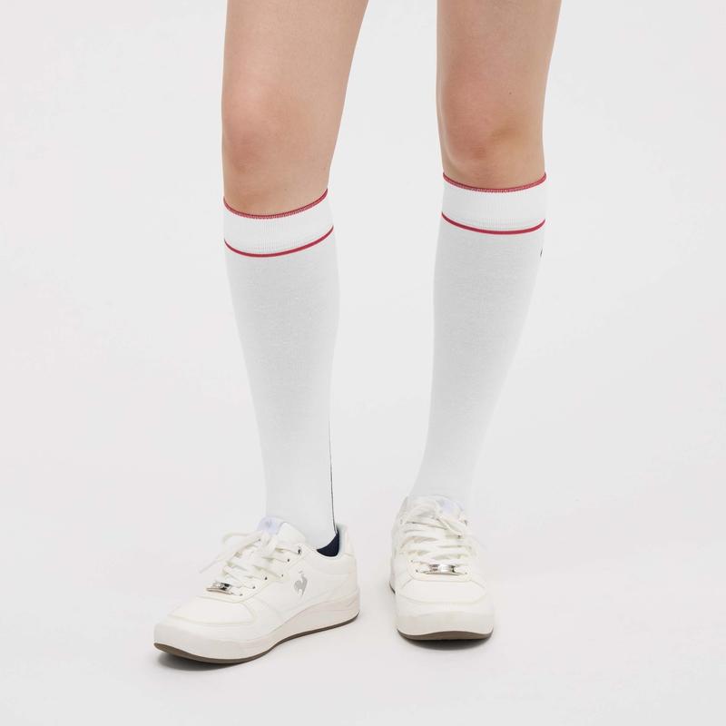 LADIES` DEODORANT HEEL LINE HIGH SOCKS
